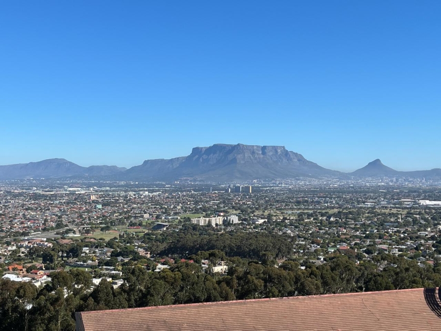 Commercial Property for Sale in Plattekloof Western Cape